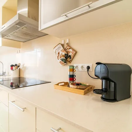 Encantador No Centro De *