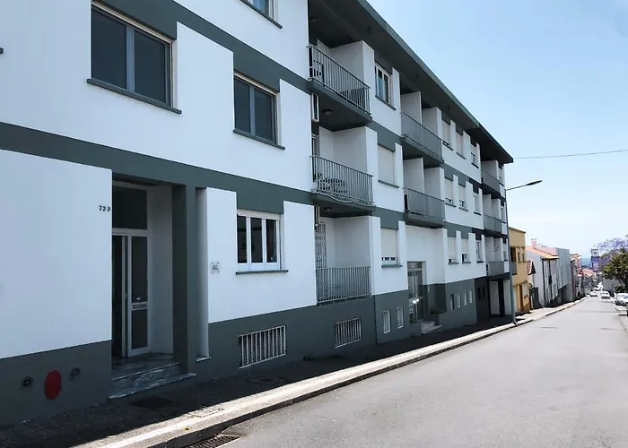 Encantador No Centro De