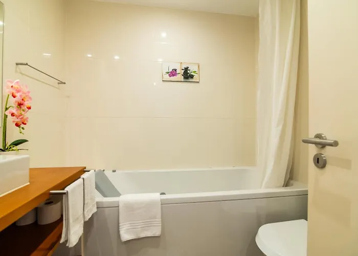 Encantador No Centro De