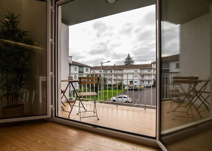 Encantador No Centro De 아파트 Ponta Delgada